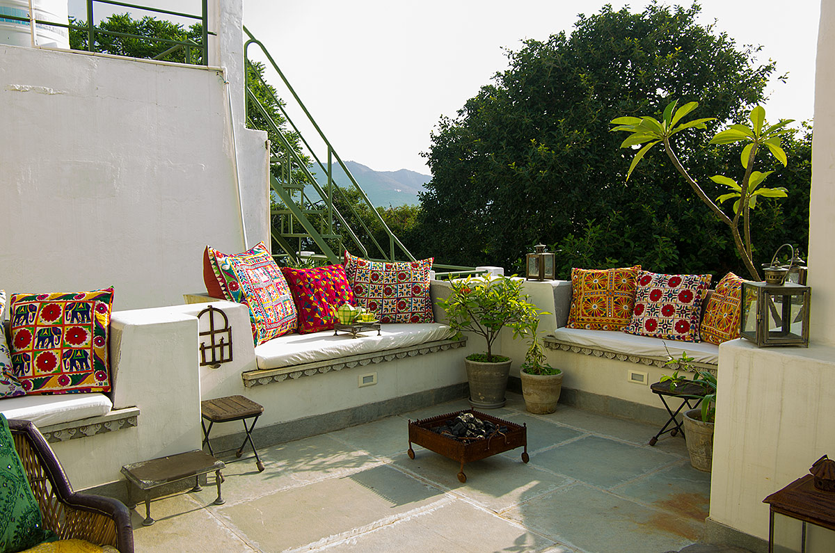 Private roof terrace overlooking Pichola Lake